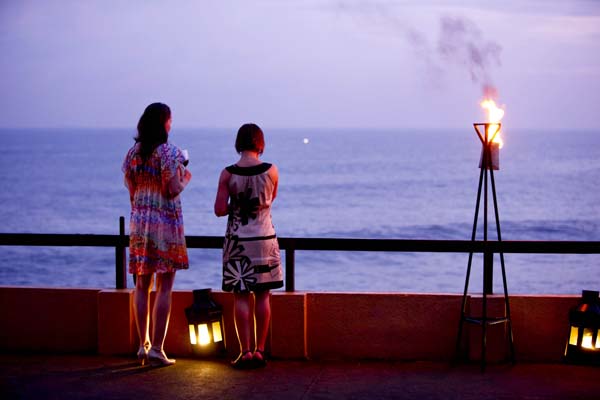 reciption with srounding beauty 1